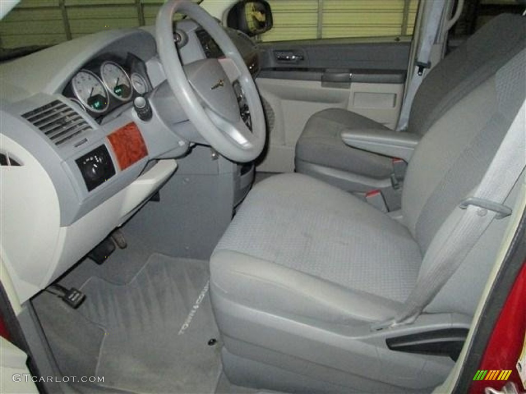2009 Town & Country LX - Deep Crimson Crystal Pearl / Medium Slate Gray/Light Shale photo #10