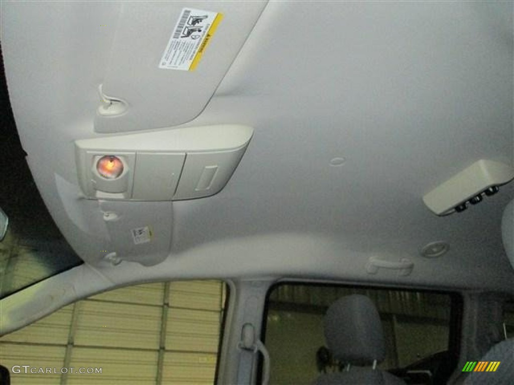 2009 Town & Country LX - Deep Crimson Crystal Pearl / Medium Slate Gray/Light Shale photo #15