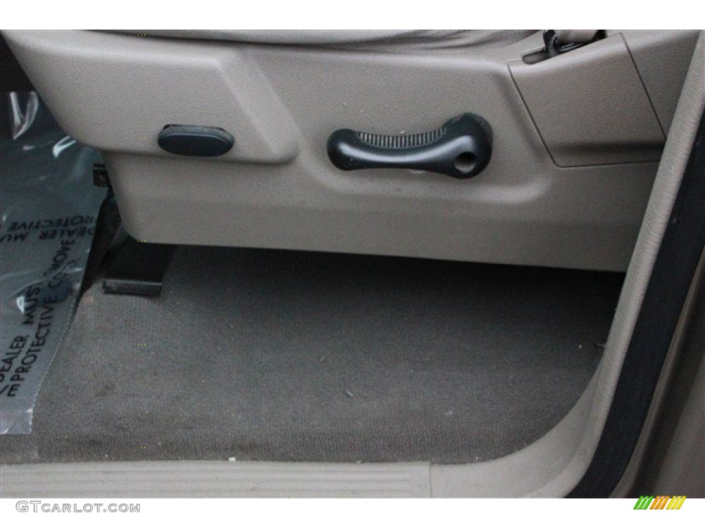 2008 Ram 1500 Lone Star Edition Quad Cab 4x4 - Light Khaki Metallic / Medium Slate Gray photo #35