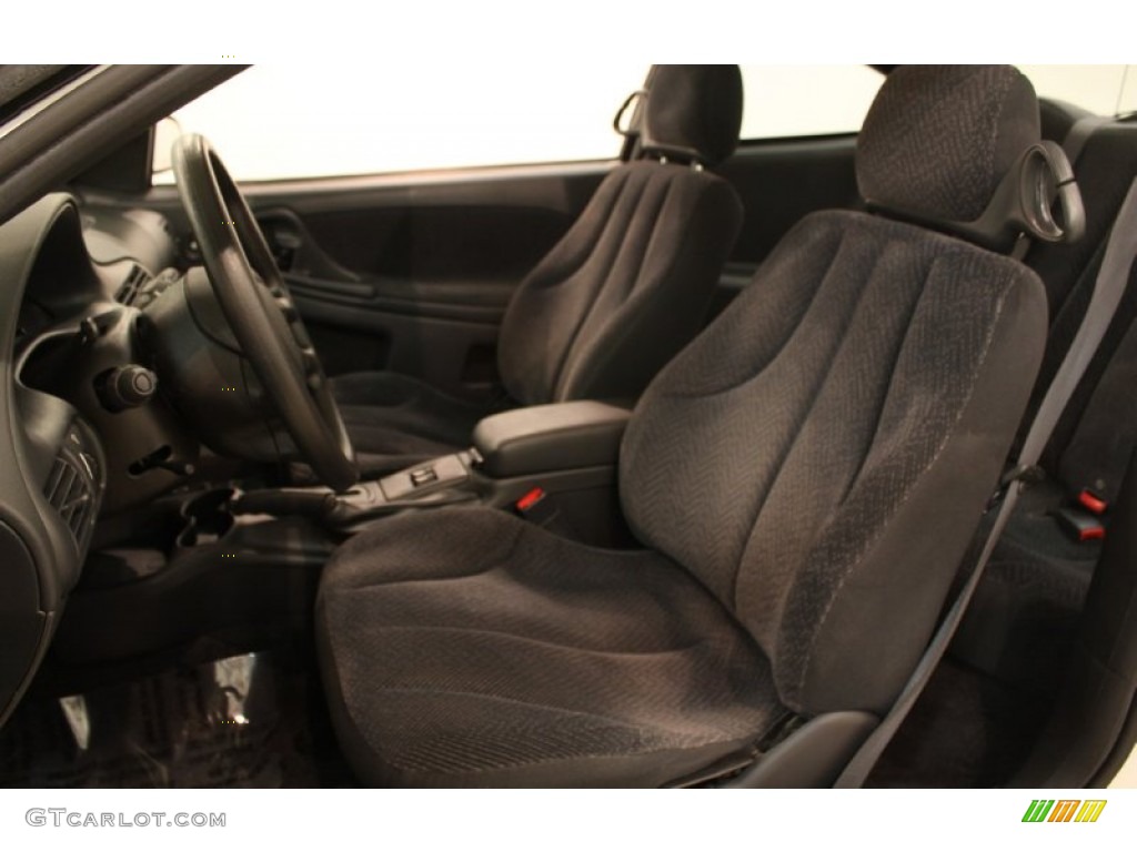 2005 Chevrolet Cavalier LS Coupe Front Seat Photo #78095104