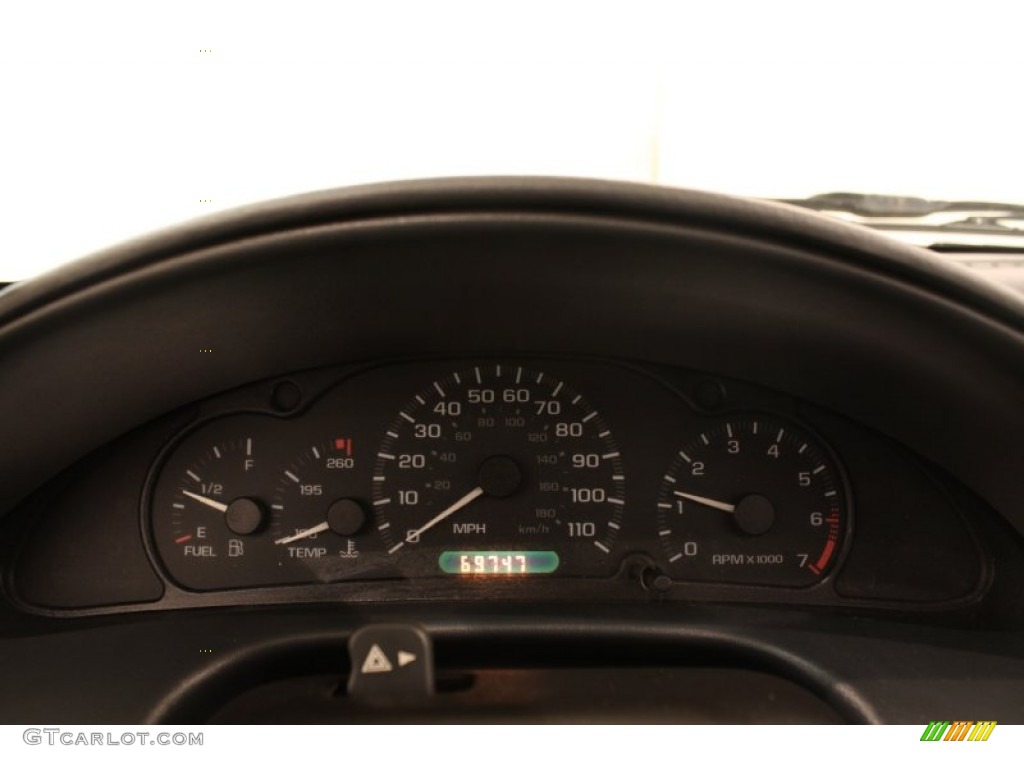 2005 Chevrolet Cavalier LS Coupe Gauges Photo #78095136