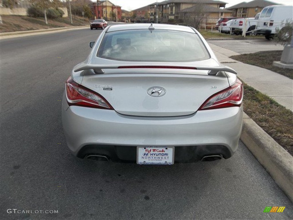 2013 Genesis Coupe 3.8 Grand Touring - Platinum Metallic / Black Leather photo #5