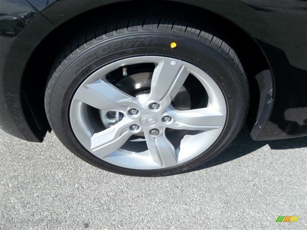 2013 Hyundai Veloster Standard Veloster Model Wheel Photo #78096859