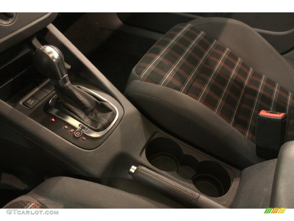 2009 Volkswagen GTI 4 Door Transmission Photos