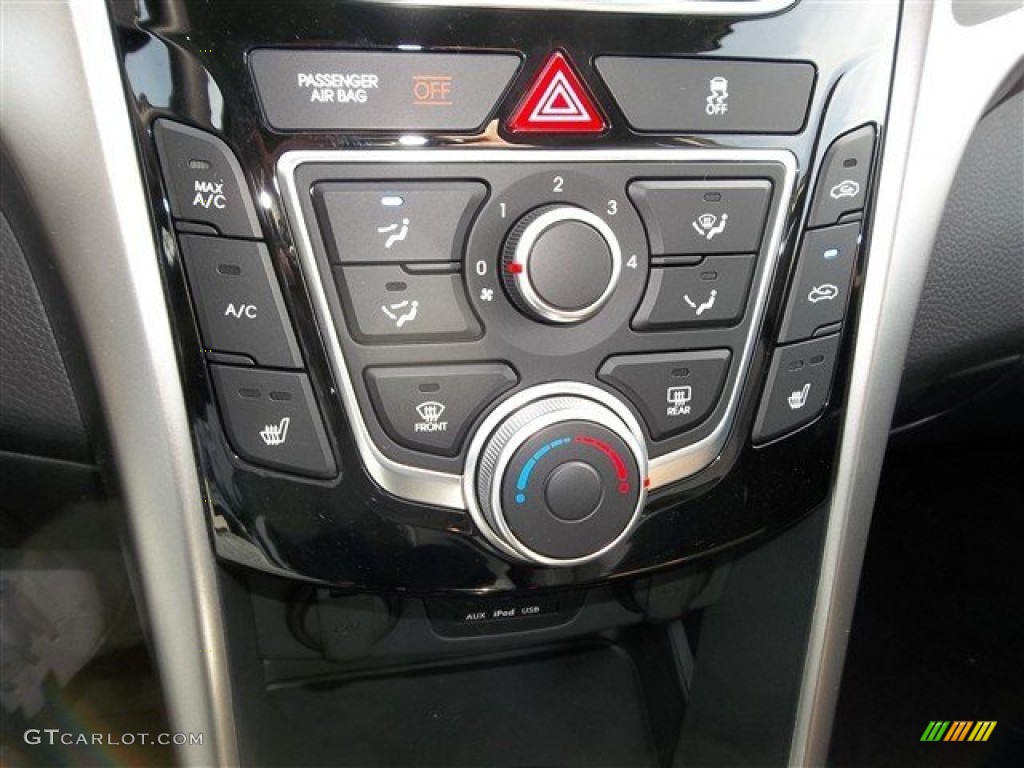 2013 Elantra GT - Titanium Gray Metallic / Black photo #14