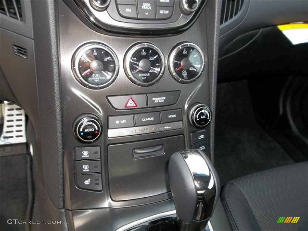 2013 Hyundai Genesis Coupe 3.8 Grand Touring Controls Photo #78098421