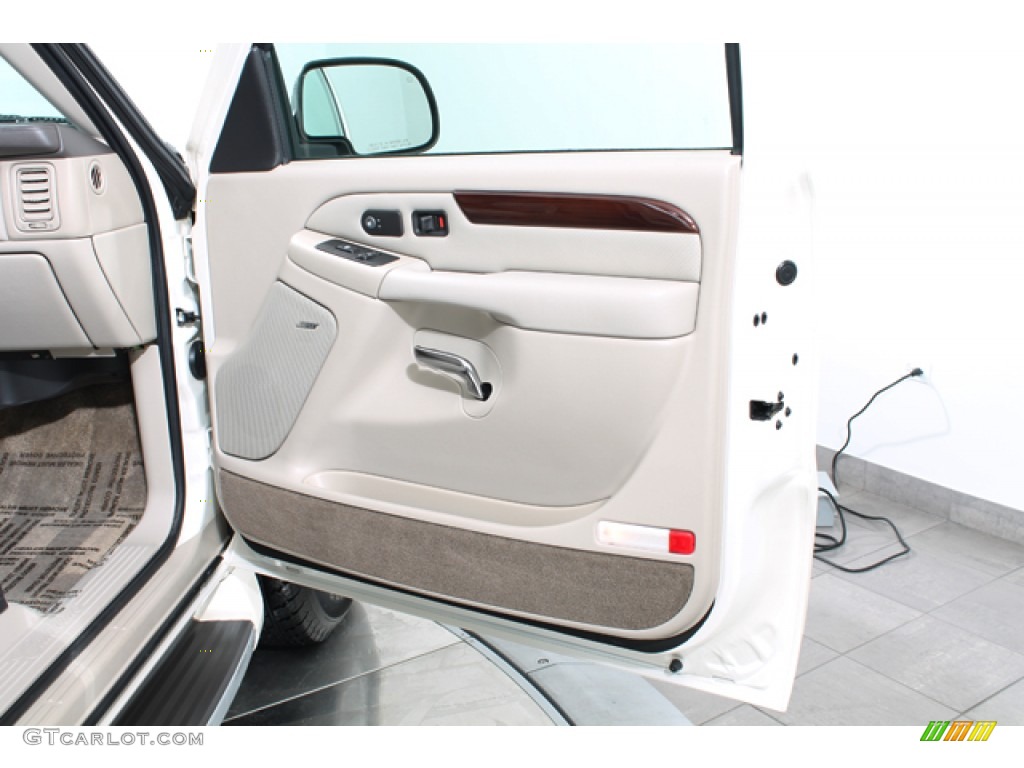2002 Cadillac Escalade AWD Door Panel Photos
