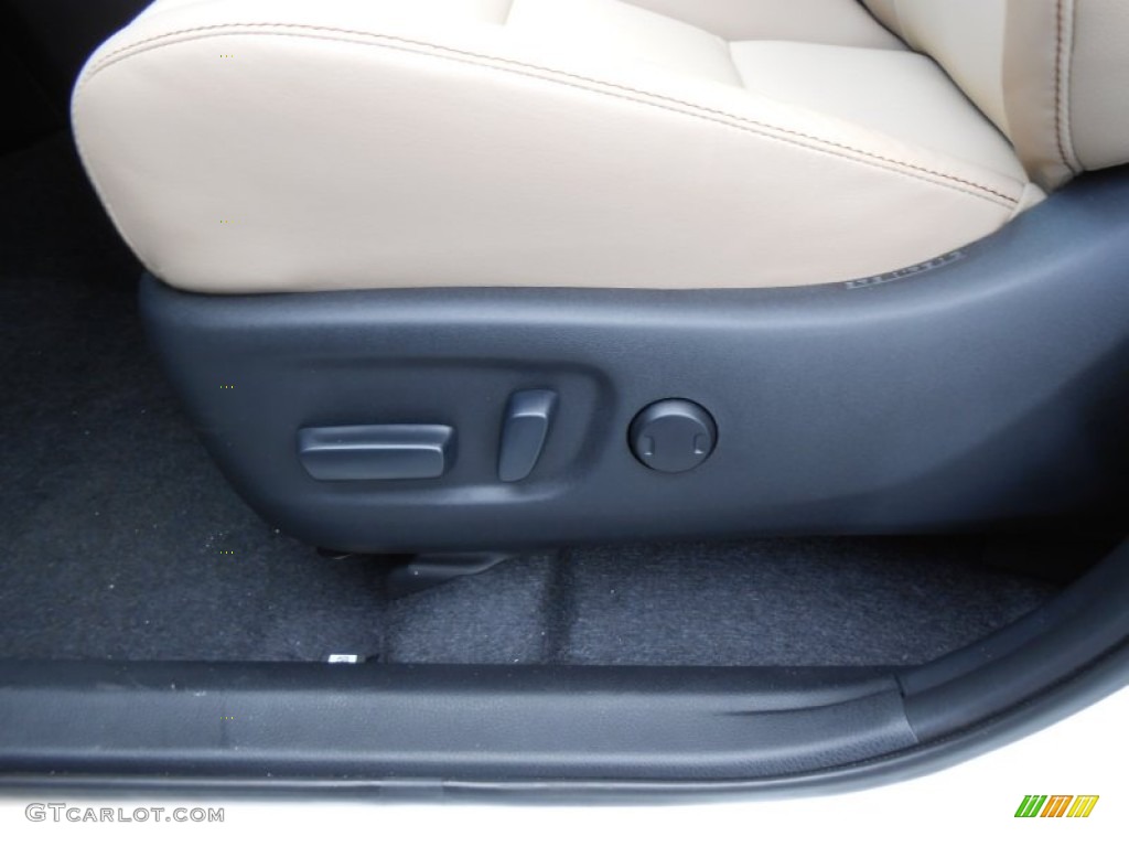 2013 Toyota RAV4 Limited Front Seat Photo #78100382