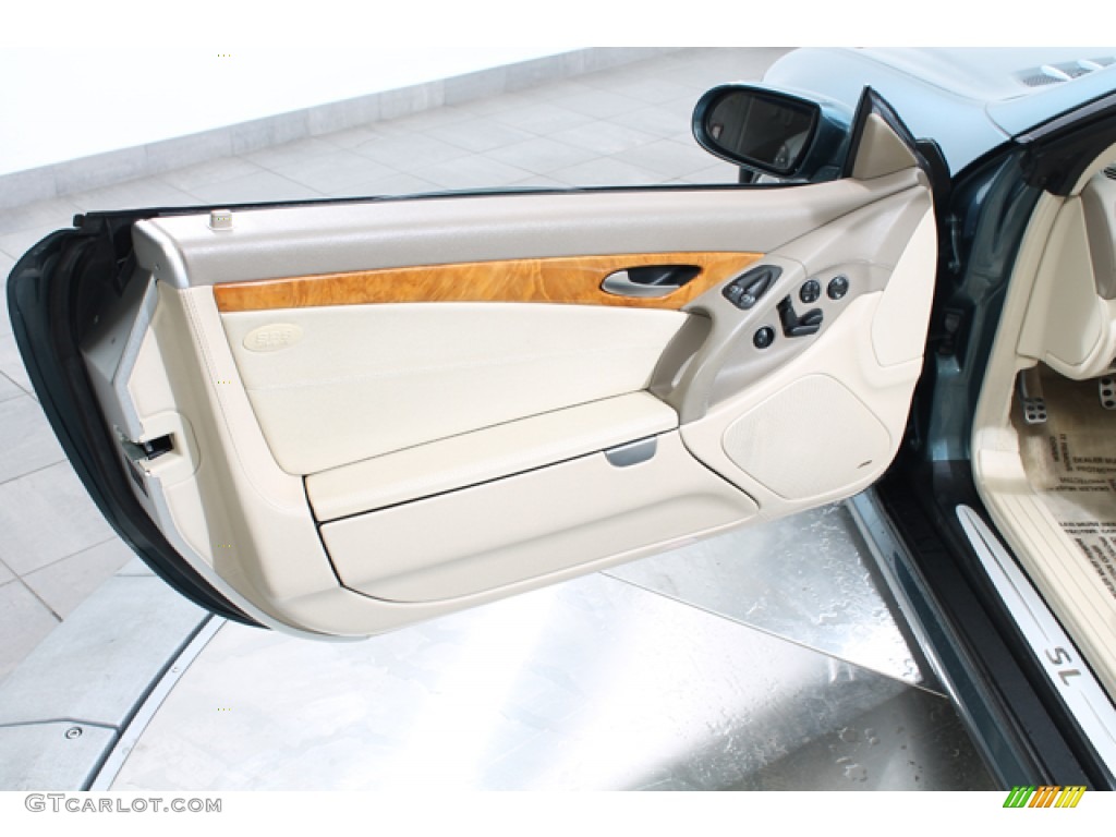 2004 Mercedes-Benz SL 500 Roadster Stone Door Panel Photo #78101027