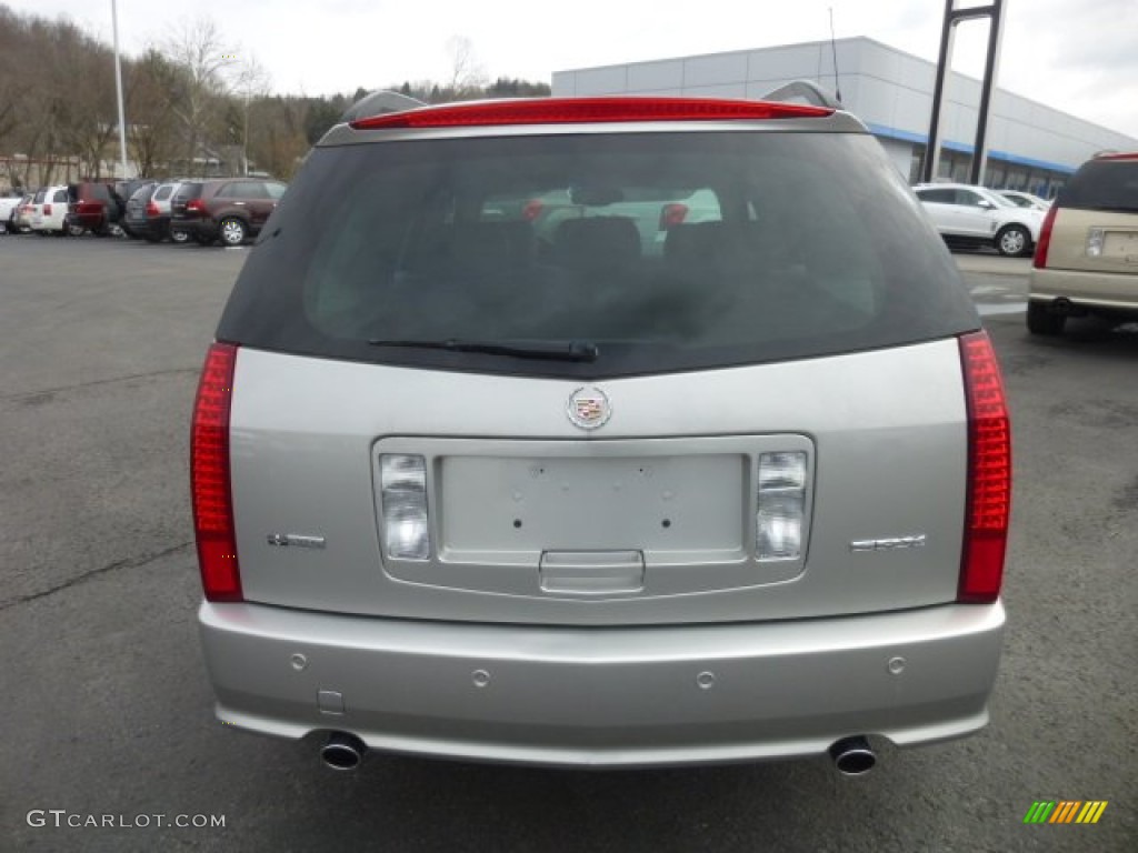 2004 SRX V8 - Light Platinum Metallic / Light Gray photo #6