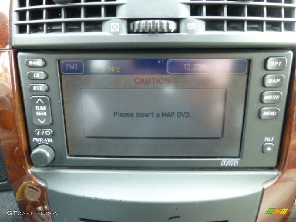 2004 Cadillac SRX V8 Controls Photos