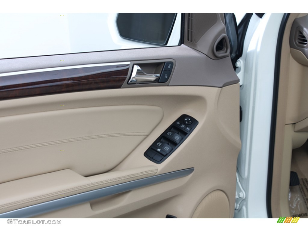 2010 Mercedes-Benz ML 350 4Matic Controls Photo #78101780
