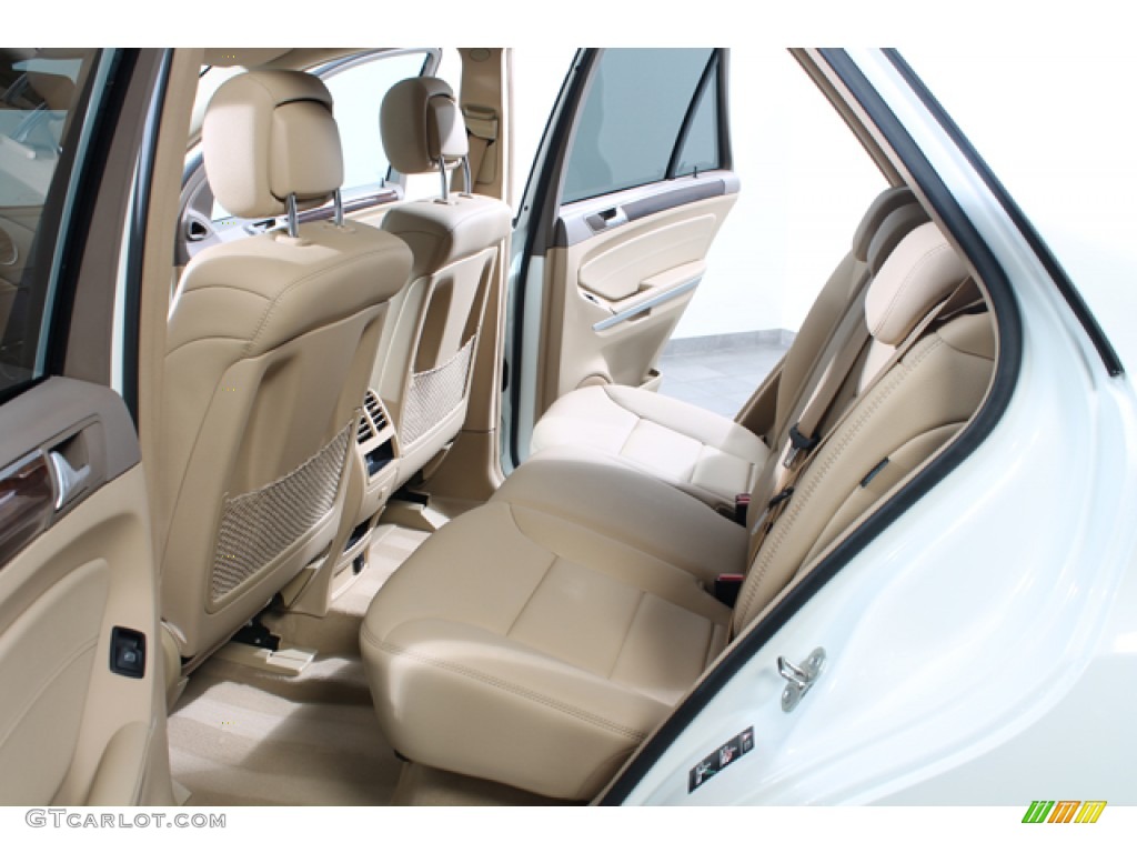 Cashmere Interior 2010 Mercedes-Benz ML 350 4Matic Photo #78101831