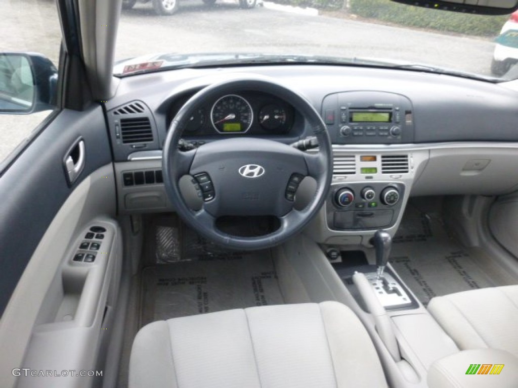 2008 Hyundai Sonata SE V6 Gray Dashboard Photo #78103951