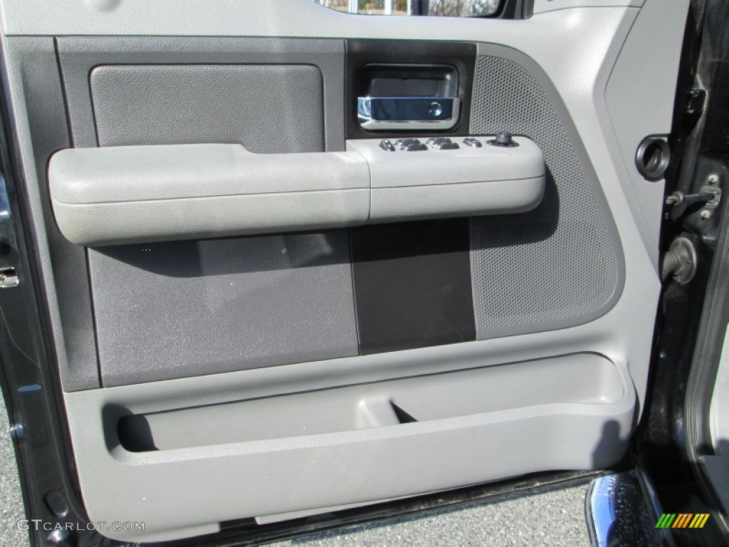 2004 F150 XLT SuperCrew 4x4 - Black / Medium/Dark Flint photo #12