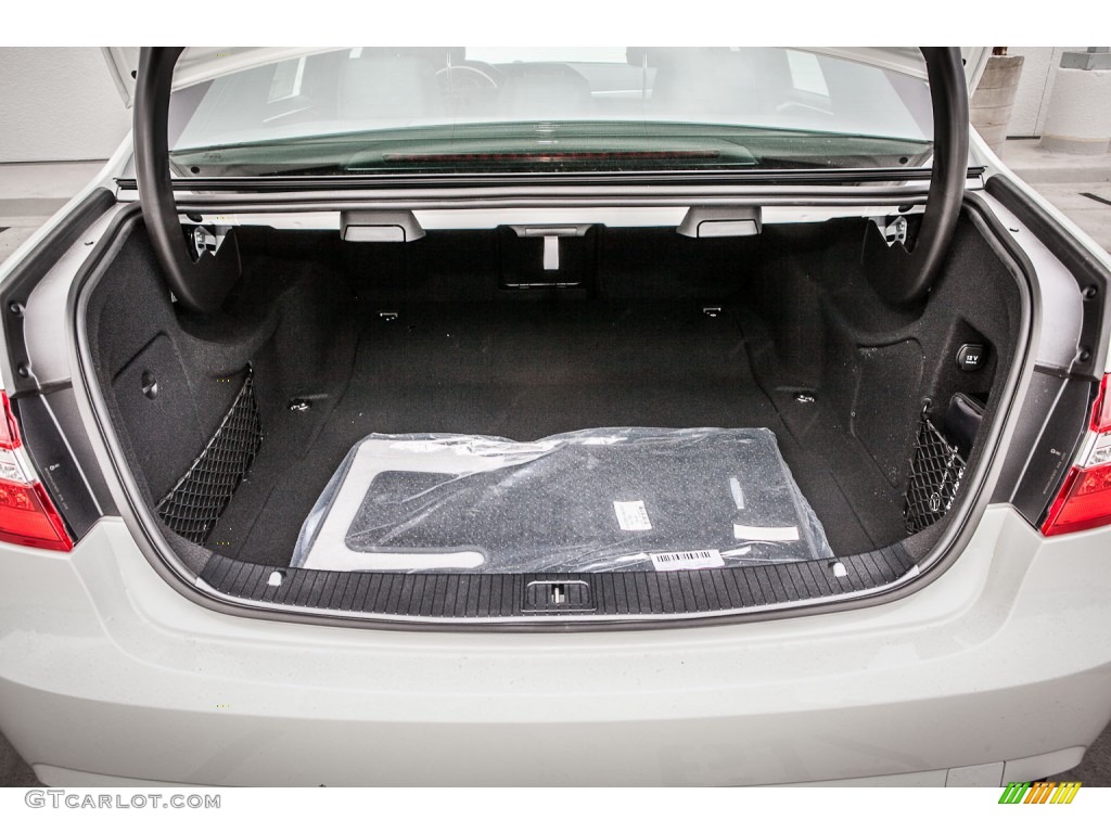 2013 Mercedes-Benz E 350 Sedan Trunk Photo #78109319
