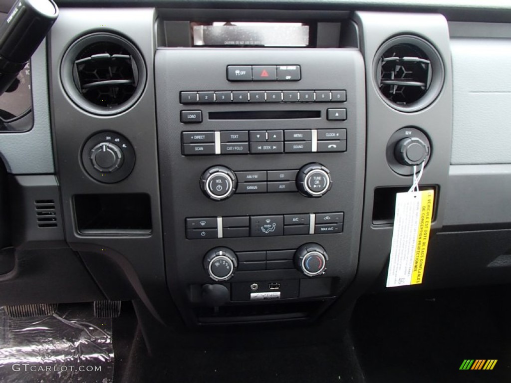 2013 Ford F150 STX Regular Cab 4x4 Controls Photo #78110222