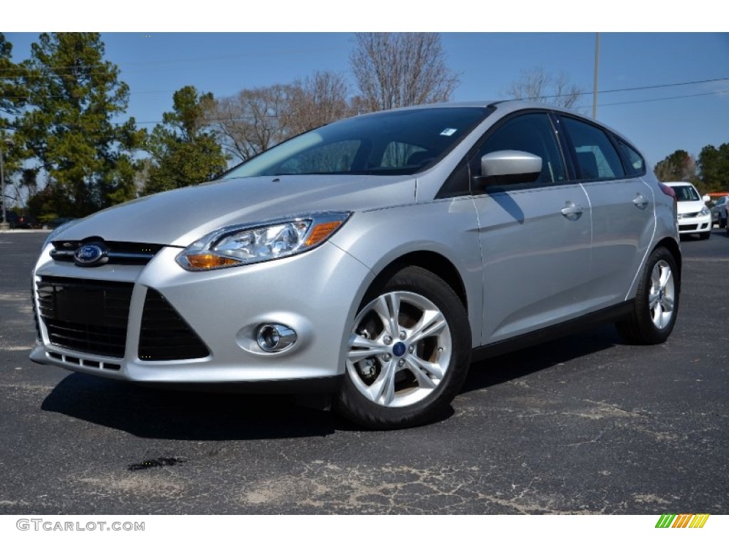 2012 Focus SE Sport 5-Door - Ingot Silver Metallic / Two-Tone Sport photo #1