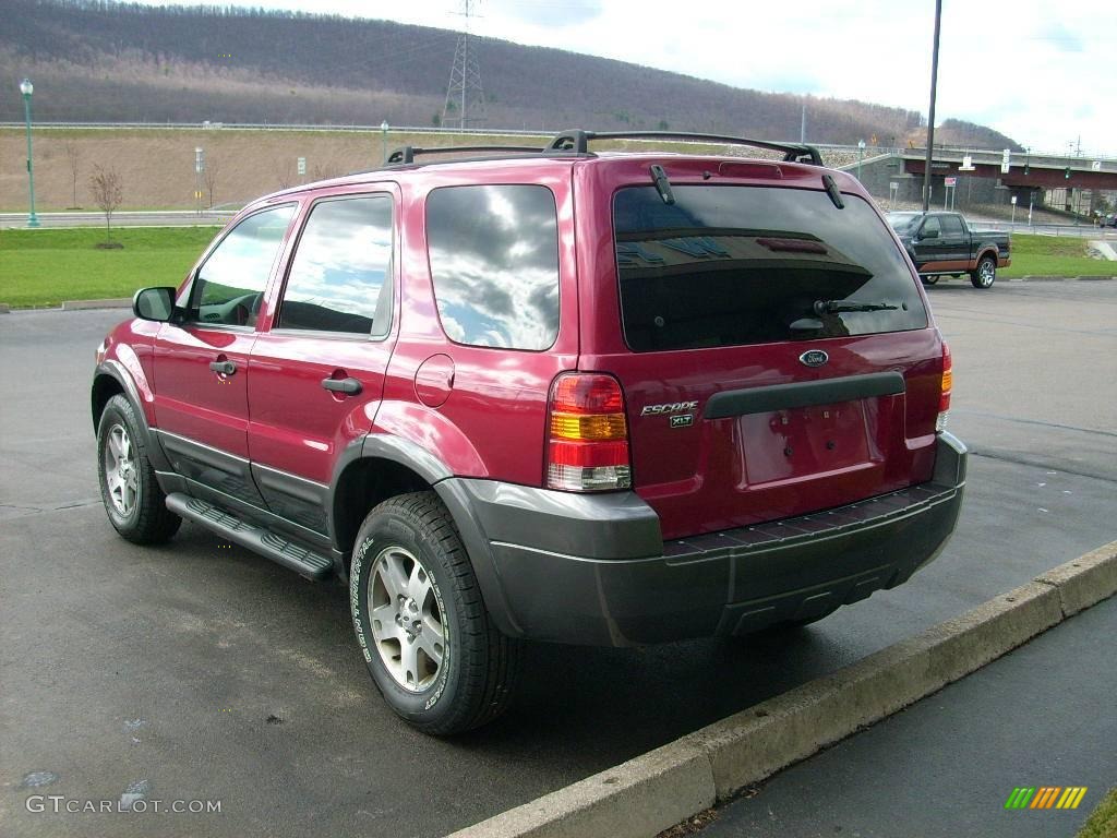 2005 Escape XLT V6 4WD - Redfire Metallic / Medium/Dark Flint Grey photo #9