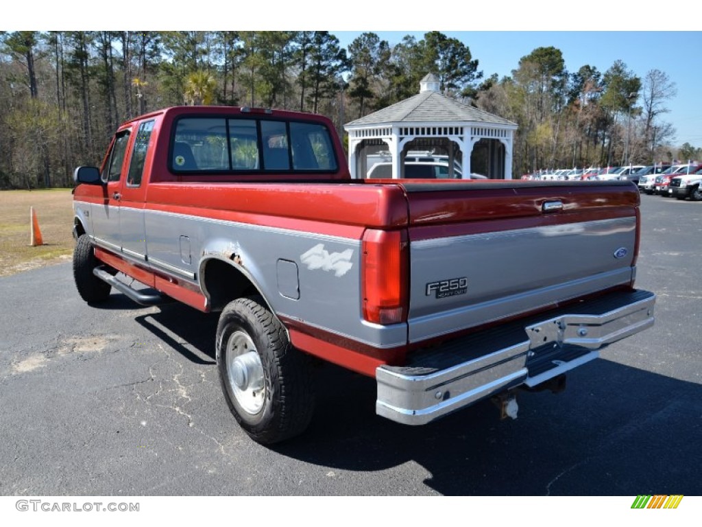 1997 F250 XLT Extended Cab 4x4 - Toreador Red Metallic / Medium Graphite photo #7