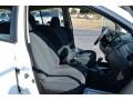 Fresh Powder White - Versa 1.8 SL Hatchback Photo No. 16