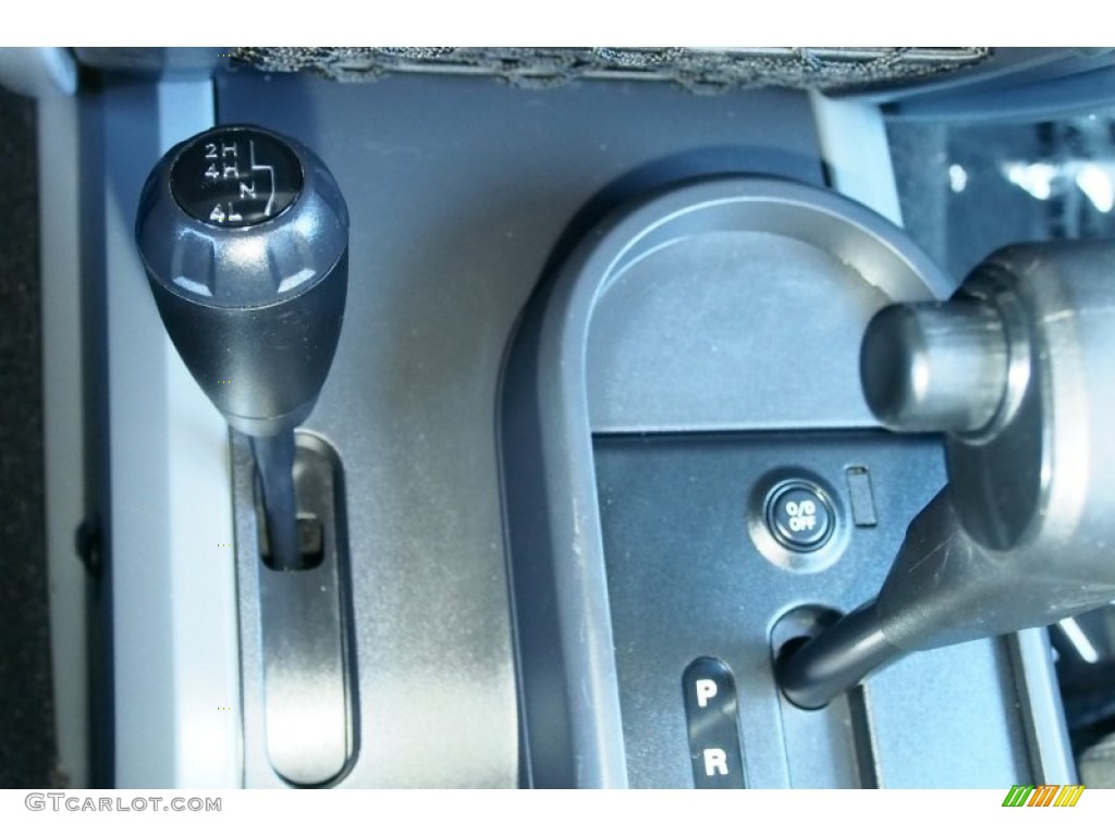 2010 Jeep Wrangler Unlimited Sport 4x4 Controls Photo #78114095
