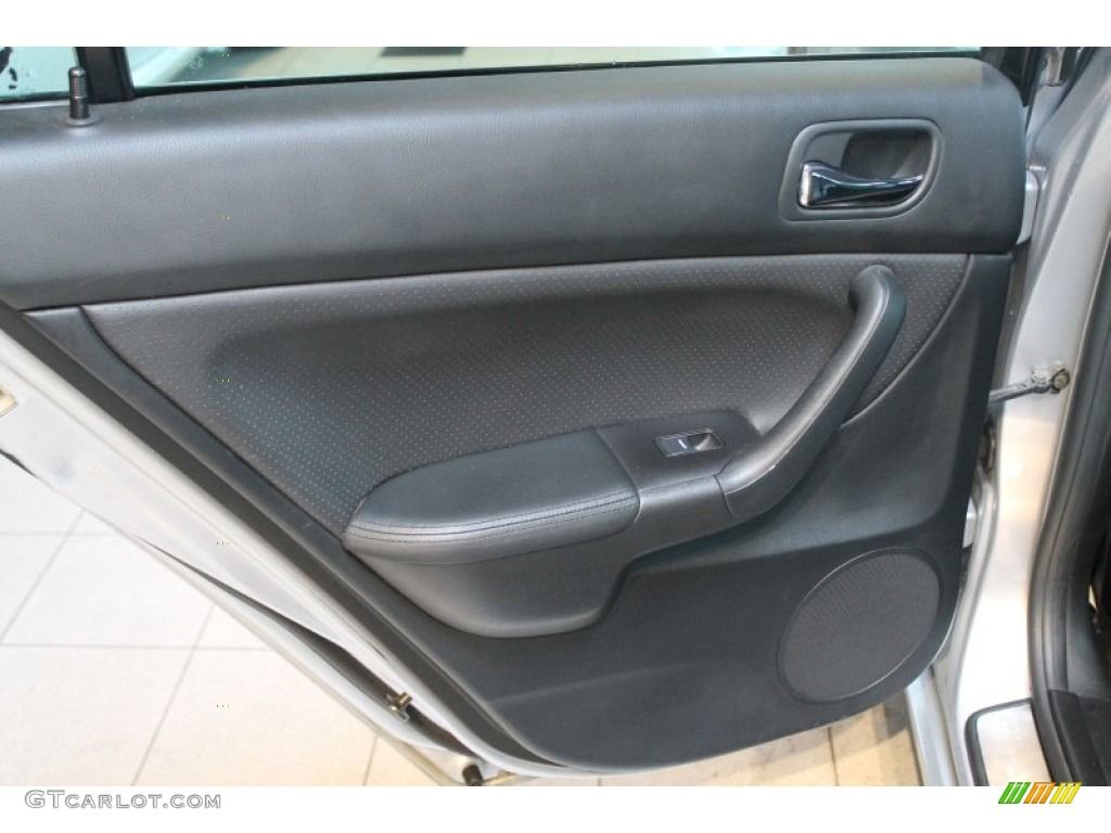 2004 TSX Sedan - Meteor Silver Metallic / Ebony photo #13