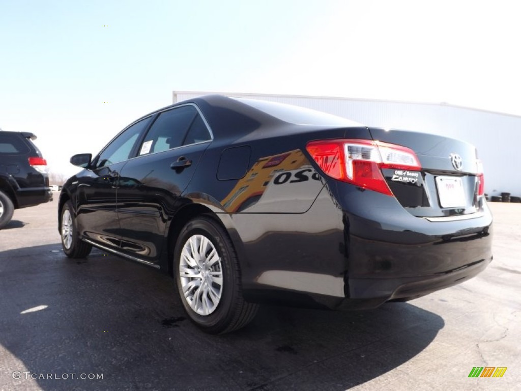 2013 Camry Hybrid LE - Attitude Black Metallic / Ivory photo #6