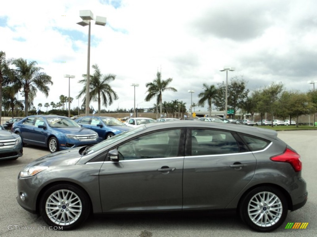 2012 Focus SEL 5-Door - Sterling Grey Metallic / Charcoal Black Leather photo #12