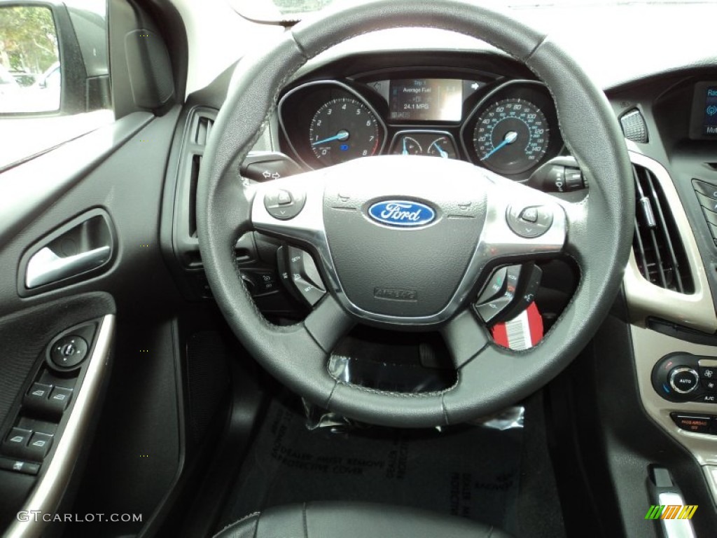 2012 Focus SEL 5-Door - Sterling Grey Metallic / Charcoal Black Leather photo #26