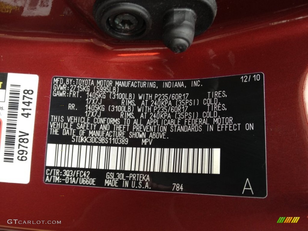 2011 Sienna LE - Salsa Red Pearl / Dark Charcoal photo #16