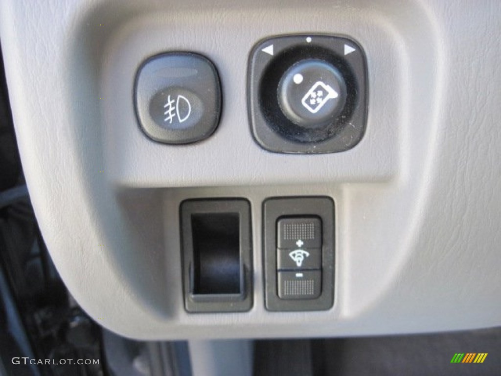 2001 Ford Escape XLT V6 4WD Controls Photo #78118523