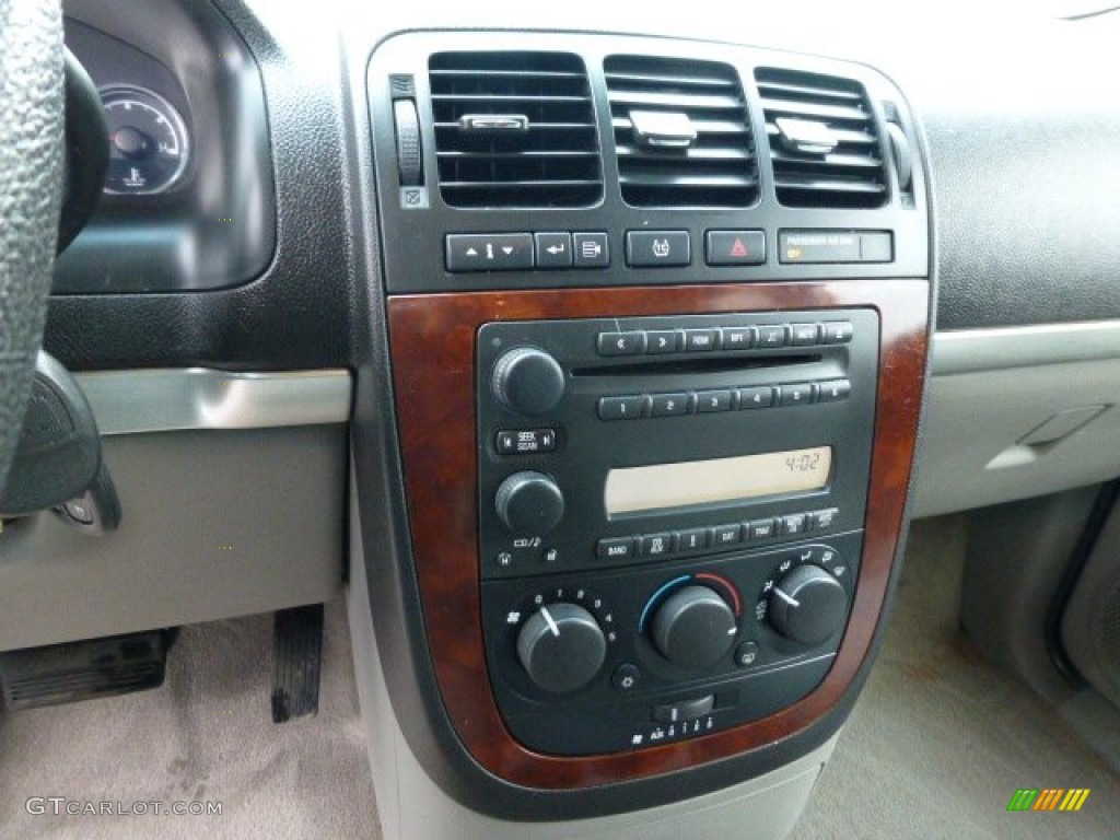 2007 Chevrolet Uplander LT Controls Photo #78118862
