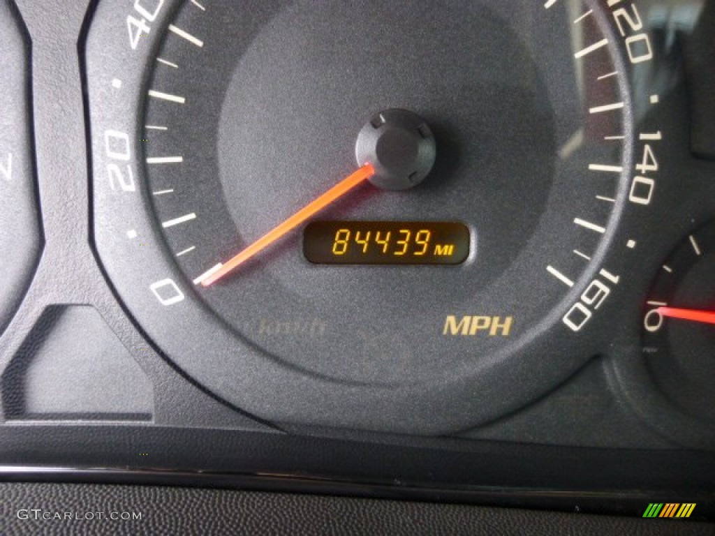 2004 SRX V8 - Red Line / Light Neutral photo #15