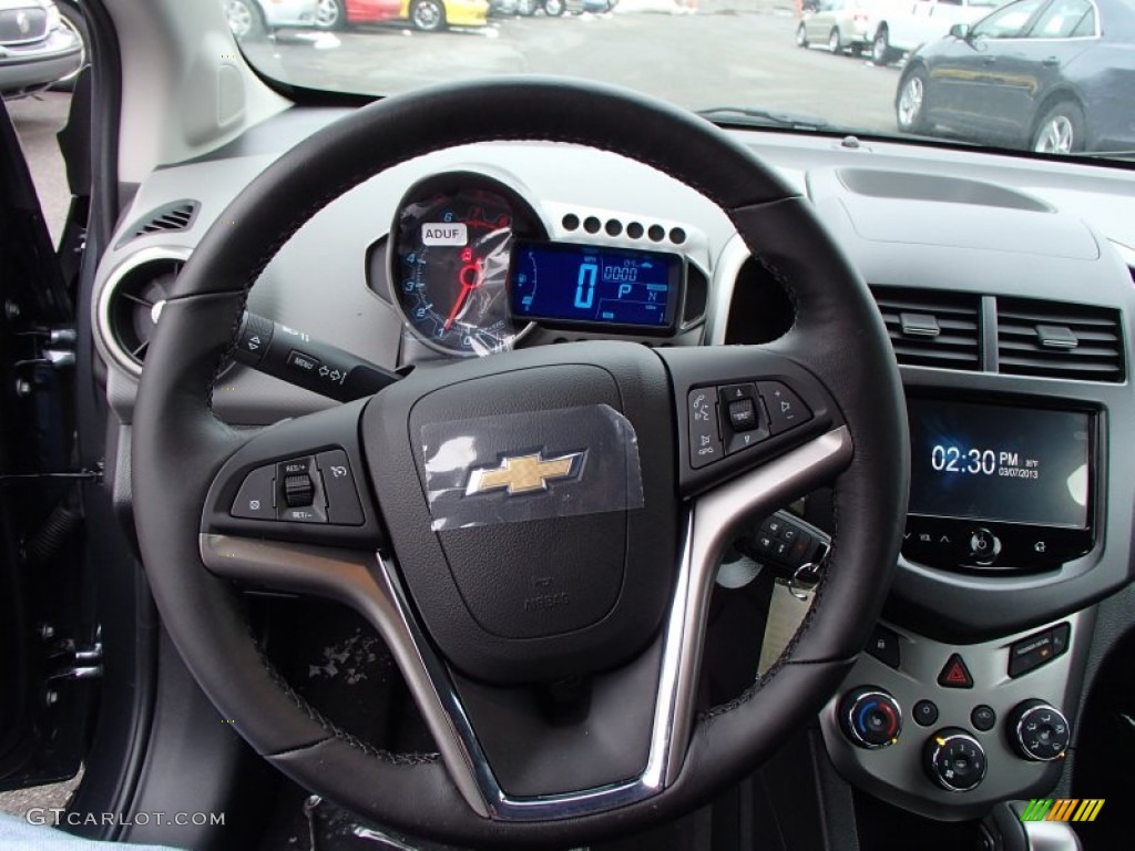 2013 Chevrolet Sonic LTZ Sedan Jet Black/Dark Titanium Steering Wheel Photo #78120896