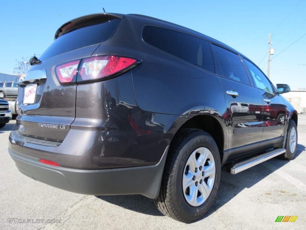 2013 Traverse LS - Tungsten Metallic / Dark Titanium/Light Titanium photo #6