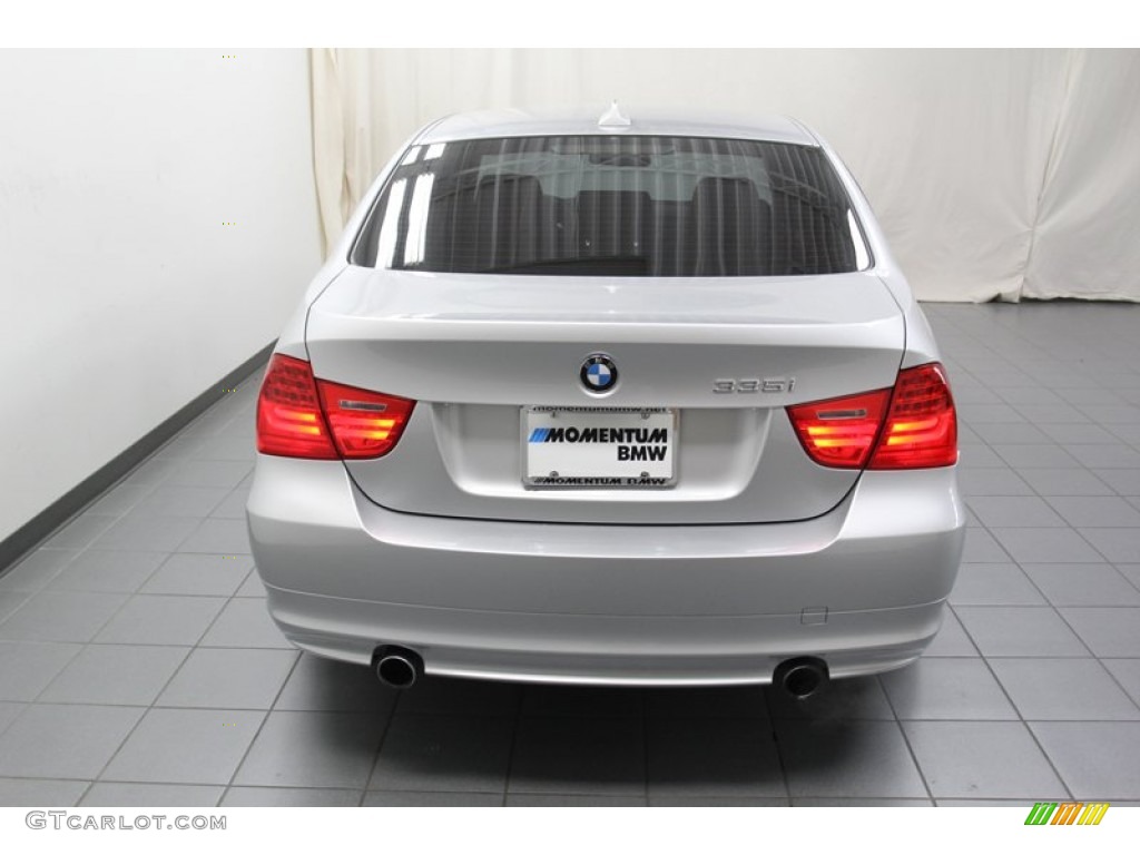 2010 3 Series 335i Sedan - Titanium Silver Metallic / Black photo #12