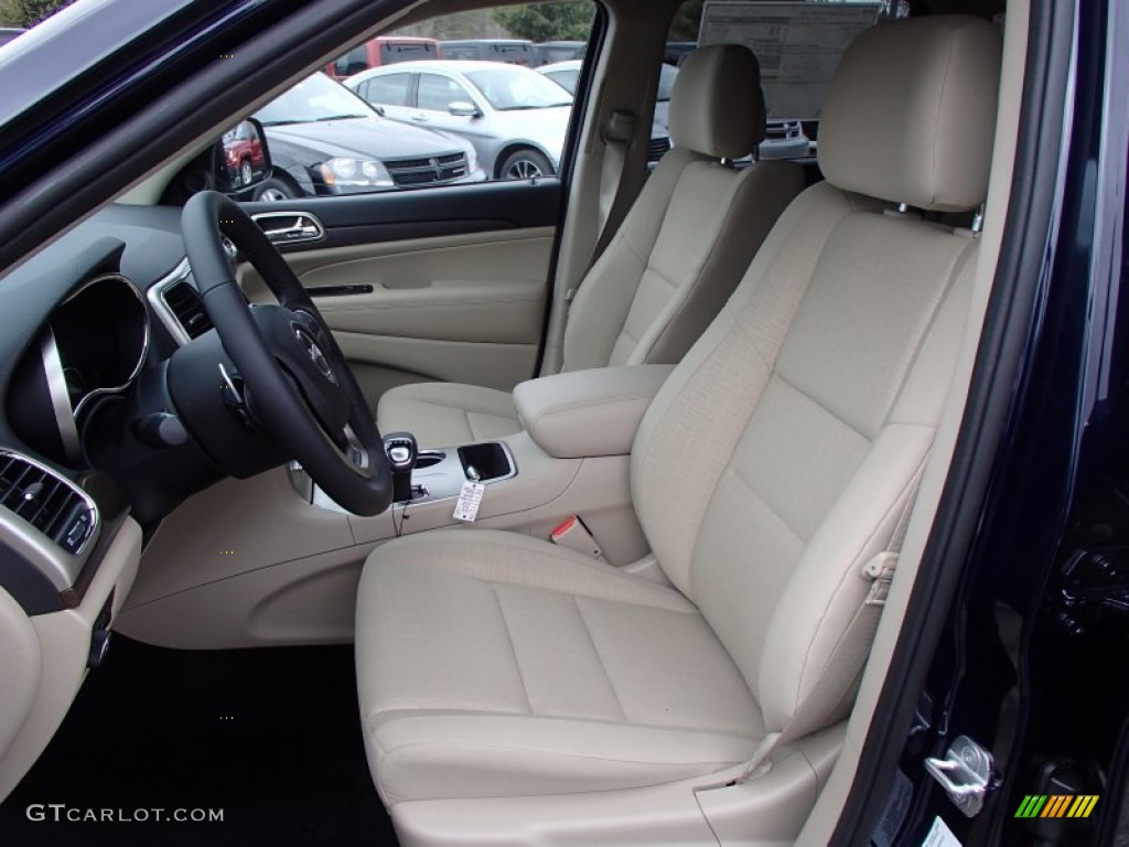 New Zealand Black/Light Frost Interior 2014 Jeep Grand Cherokee Laredo 4x4 Photo #78127593