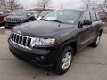 2013 Brilliant Black Crystal Pearl Jeep Grand Cherokee Laredo 4x4  photo #2