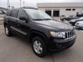 2013 Brilliant Black Crystal Pearl Jeep Grand Cherokee Laredo 4x4  photo #4