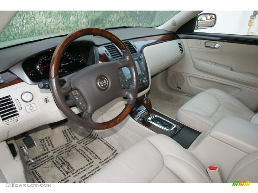 Shale/Cocoa Interior 2007 Cadillac DTS Sedan Photo #78131709