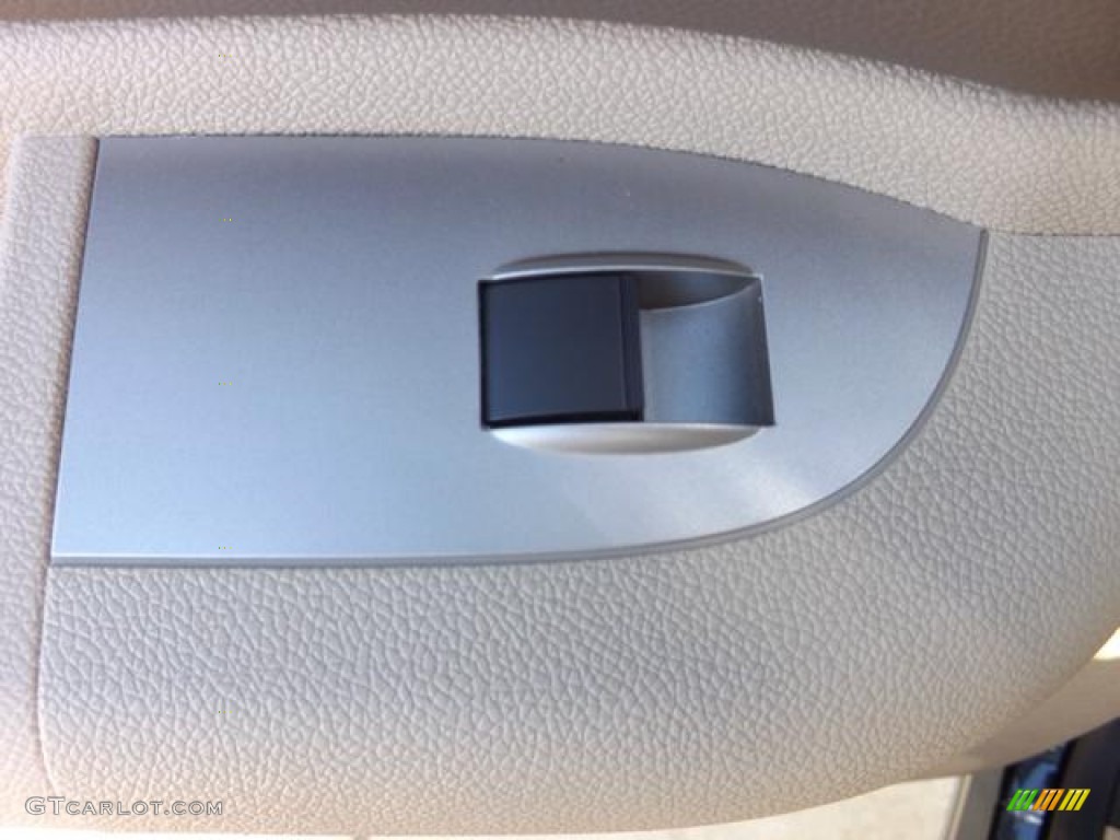 2013 Sierra 1500 SLE Crew Cab - Onyx Black / Very Dark Cashmere/Light Cashmere photo #36