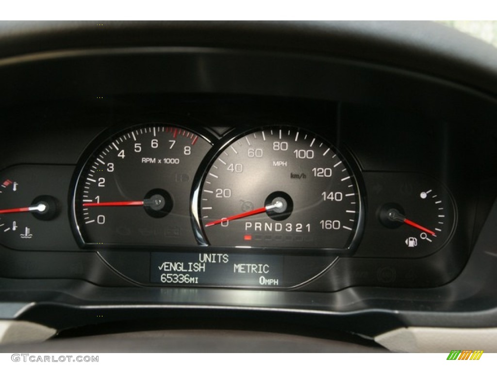 2007 Cadillac DTS Sedan Gauges Photo #78132186