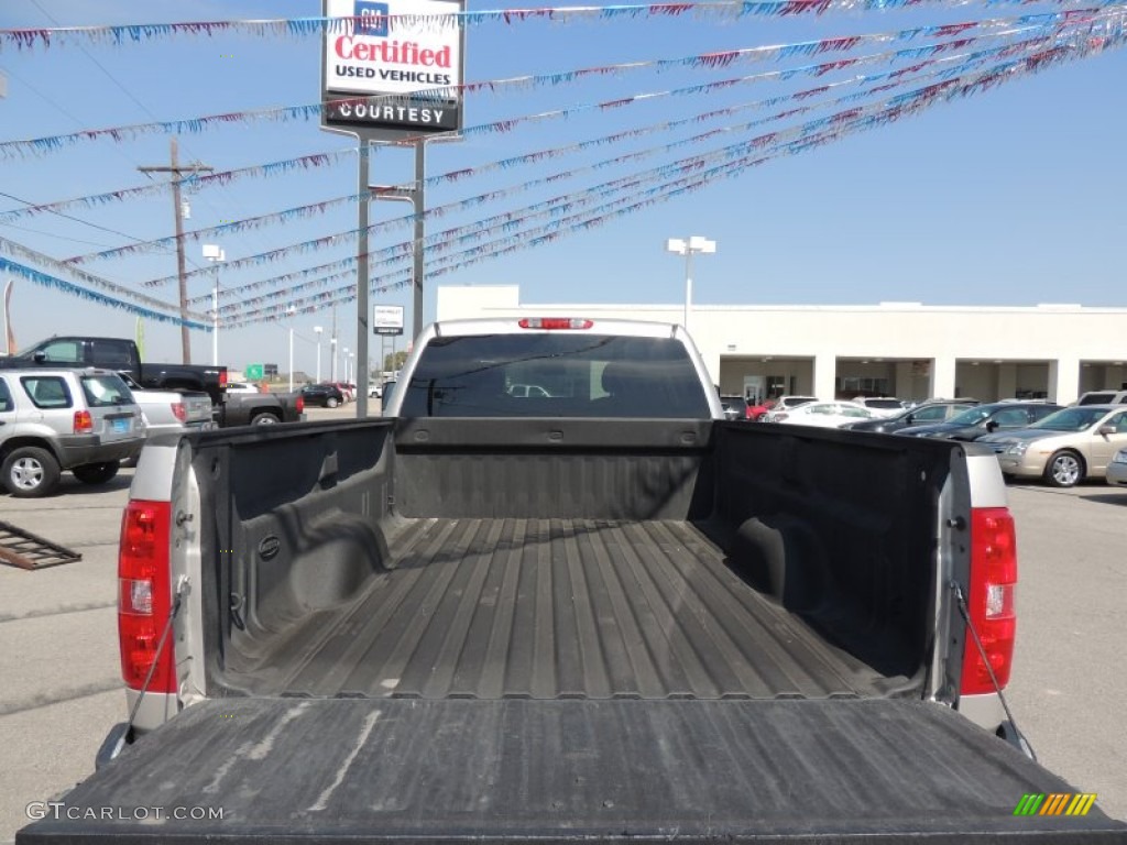 2009 Silverado 3500HD LT Crew Cab 4x4 - Silver Birch Metallic / Ebony photo #4