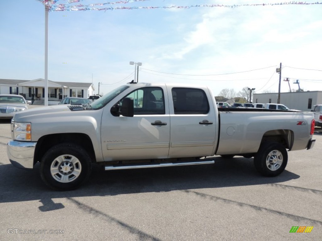 Silver Birch Metallic 2009 Chevrolet Silverado 3500HD LT Crew Cab 4x4 Exterior Photo #78133989