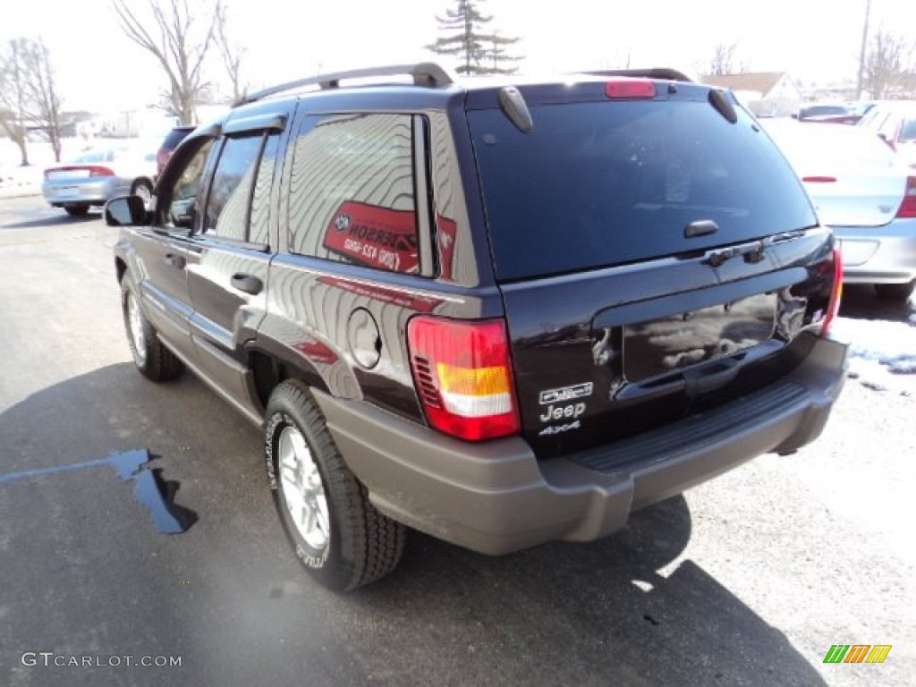2004 Grand Cherokee Laredo 4x4 - Deep Lava Red Metallic / Dark Slate Gray photo #3
