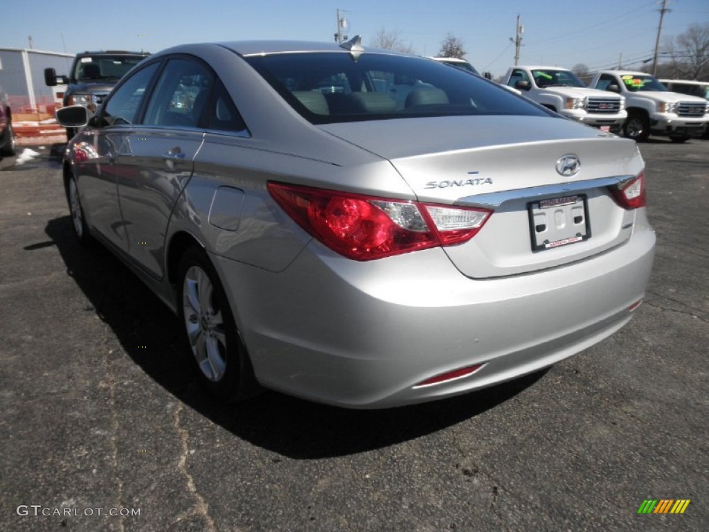 2011 Sonata Limited - Radiant Silver / Gray photo #23