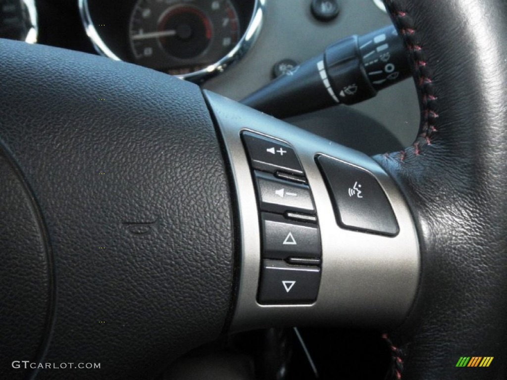 2007 Pontiac Solstice GXP Roadster Controls Photo #78140319