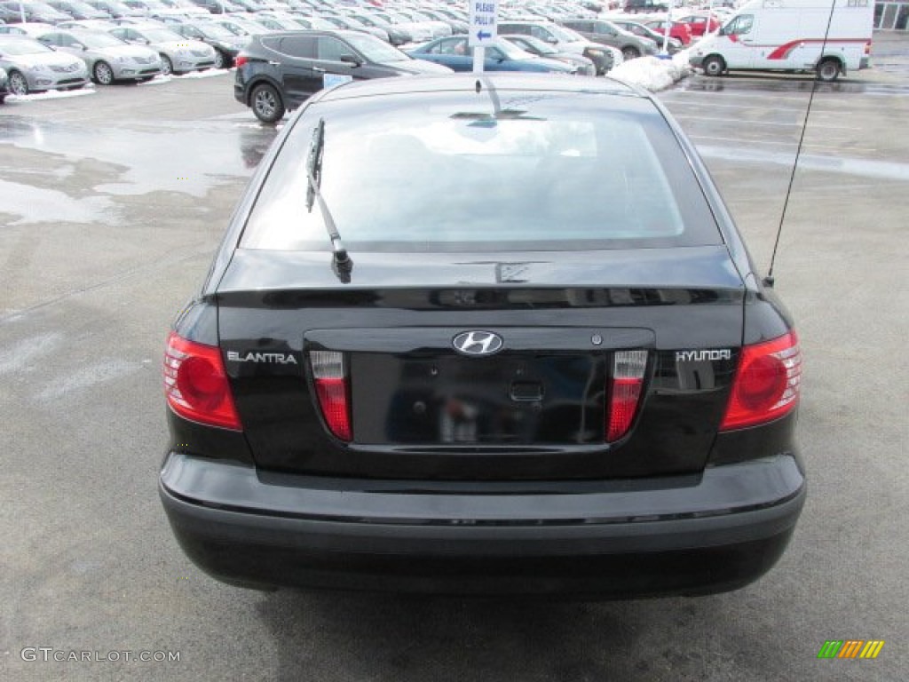 2006 Elantra GT Hatchback - Ebony Black / Gray photo #8