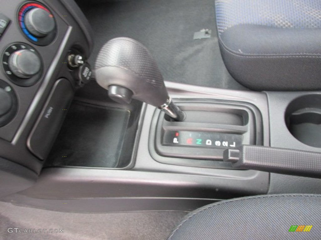 2006 Elantra GT Hatchback - Ebony Black / Gray photo #16